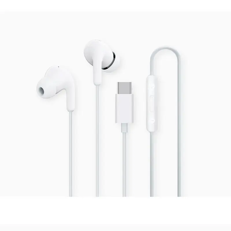 USB-C wired earphones with in-line remote